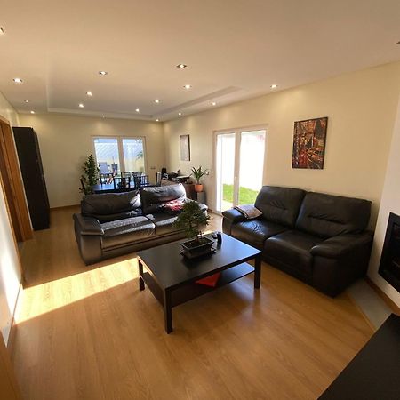 Zion Guest House Almada Exterior foto